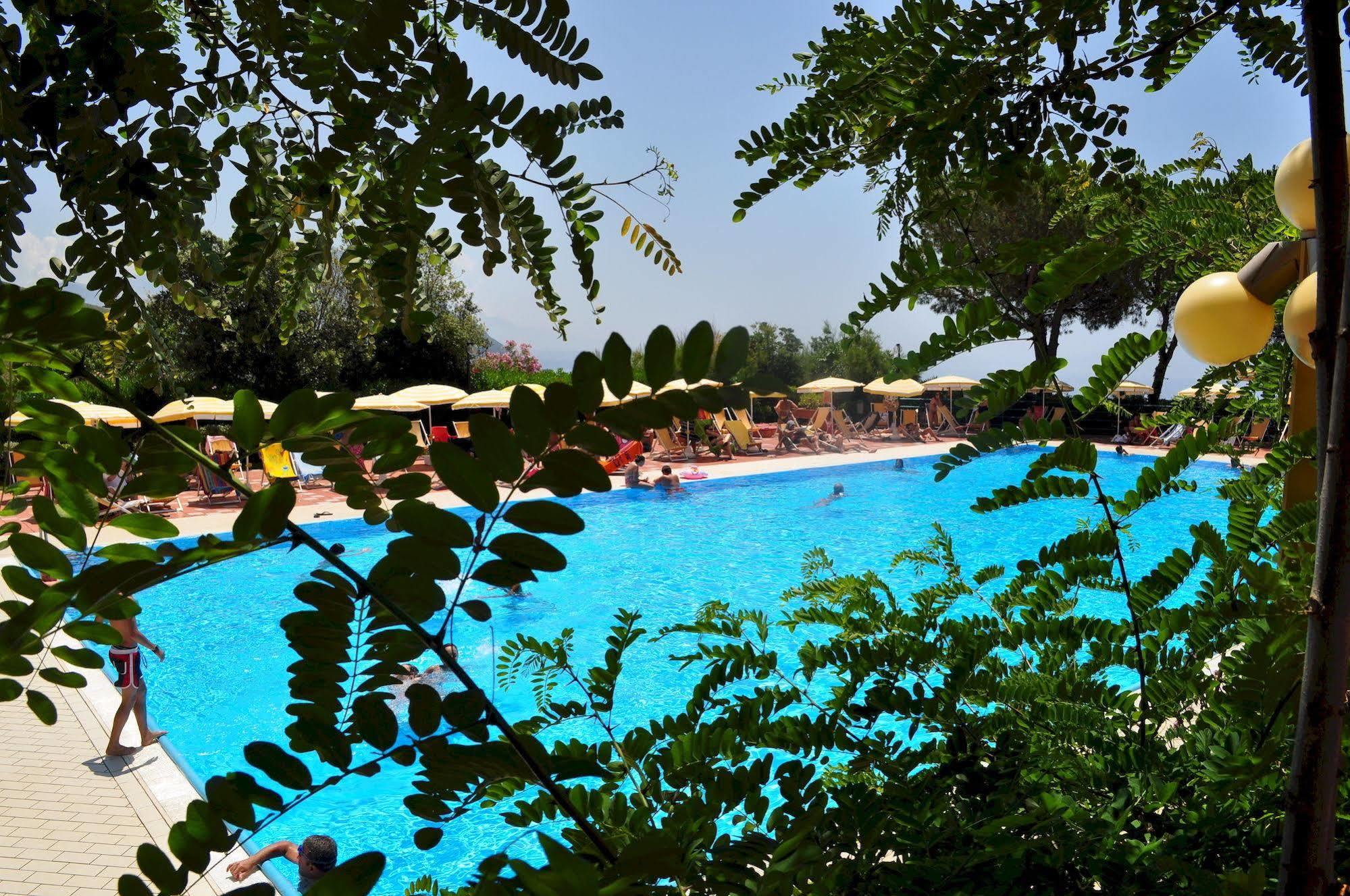 Santa Caterina  Club Residence Pianetamaratea المظهر الخارجي الصورة